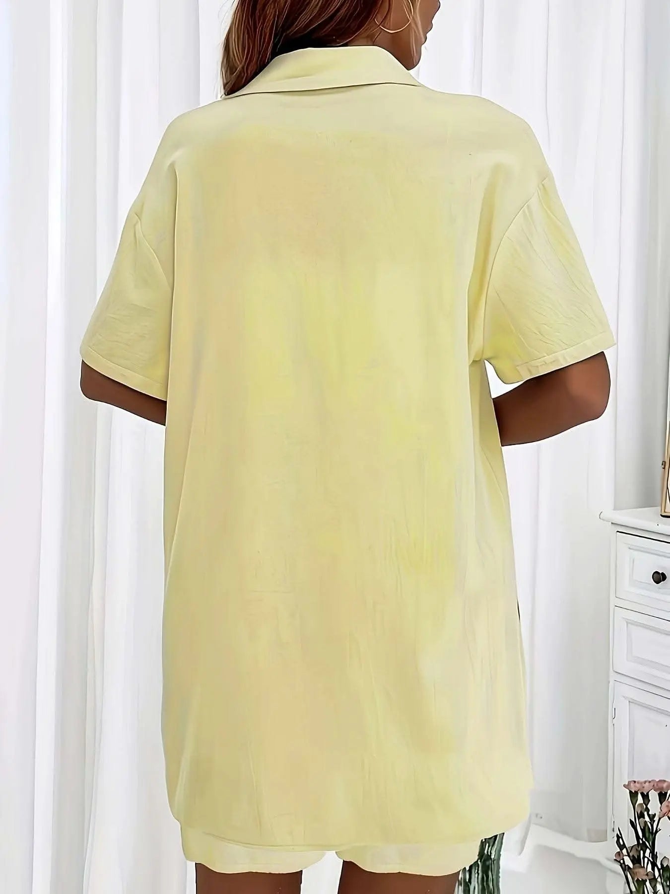 Mira – Casual Button-Up Shirt & Drawstring Shorts Set - Divine Beauty