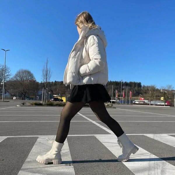 Elegance and Warmth: Thermal Tights for the Winter! - Divine Beauty